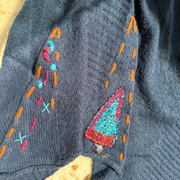 Save the queen vest - Picture 2 of 5